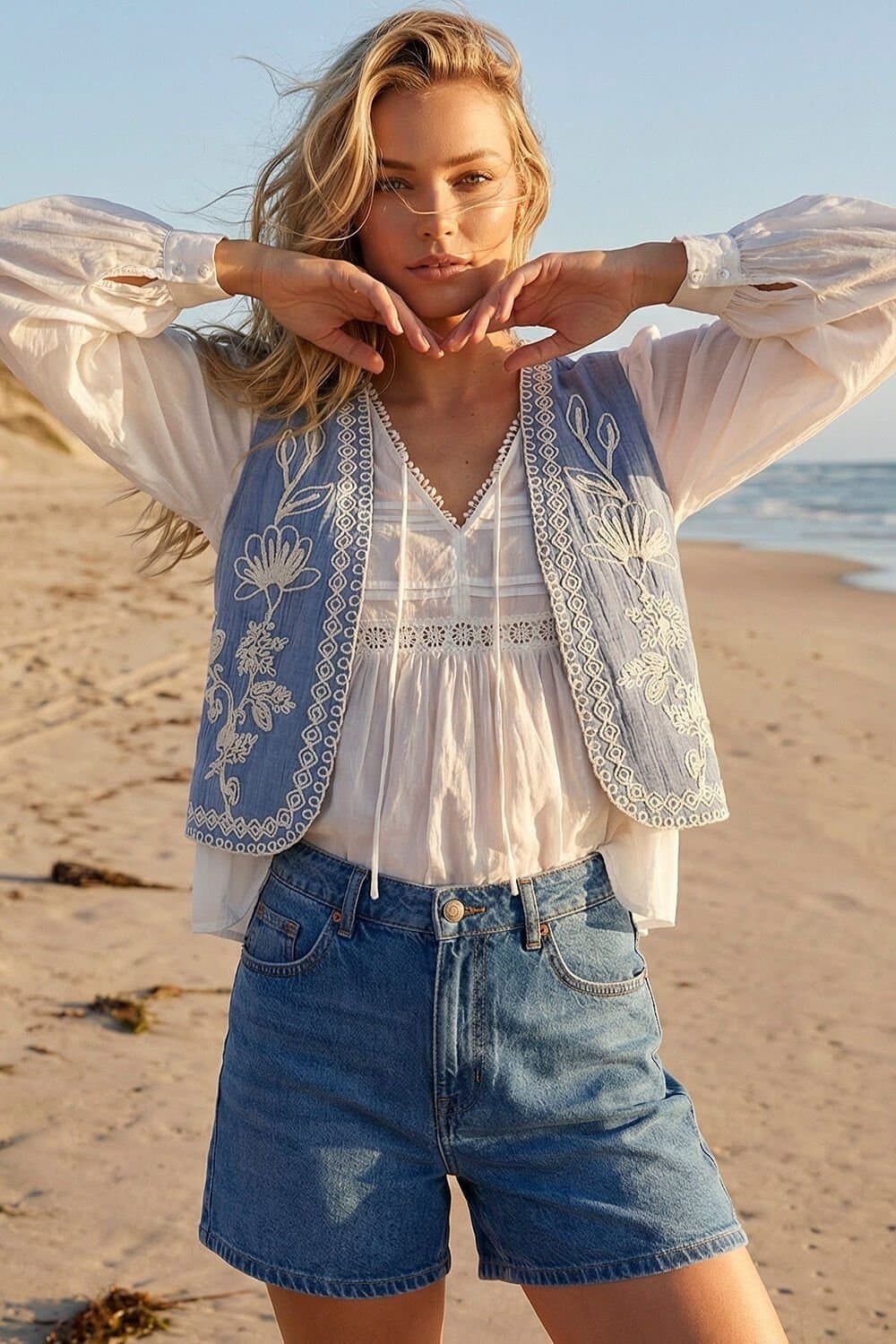 Dusk Dusk Women's Floral Embroidered Waistcoat in Light Blue
