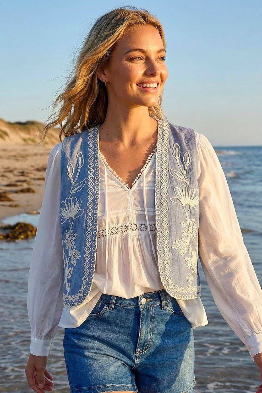 Dusk Dusk Women's Floral Embroidered Waistcoat in Light Blue - 4