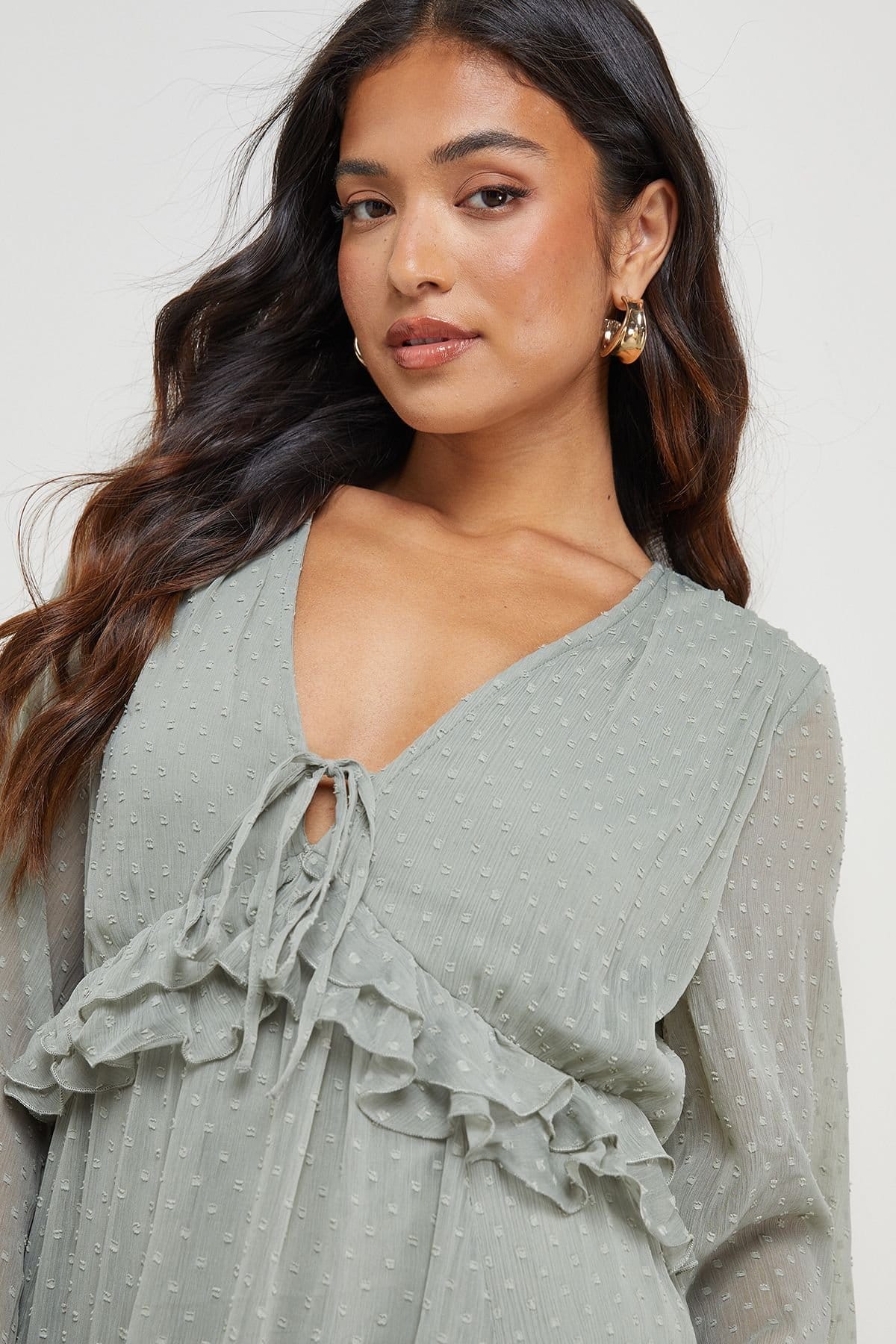Warehouse Warehouse Women's Petite Dobby Chiffon Plunge Neck Ruffle Midi Smock Dress in Khaki - 4