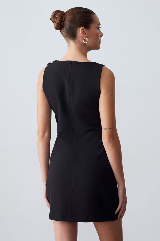Dilvin Dilvin Women's Sleeveless Crepe Mini Dress With Zipper in Black - 2