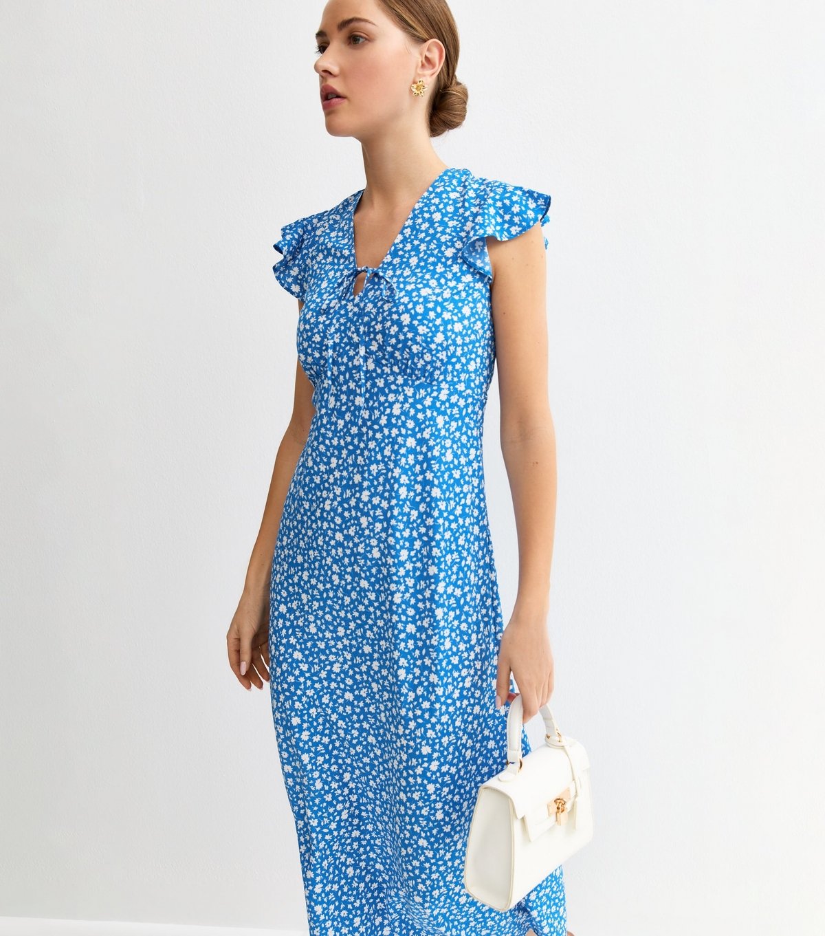 New Look Women's Blue Ditsy Floral Flutter Sleeve Midi Dress New Look - 3