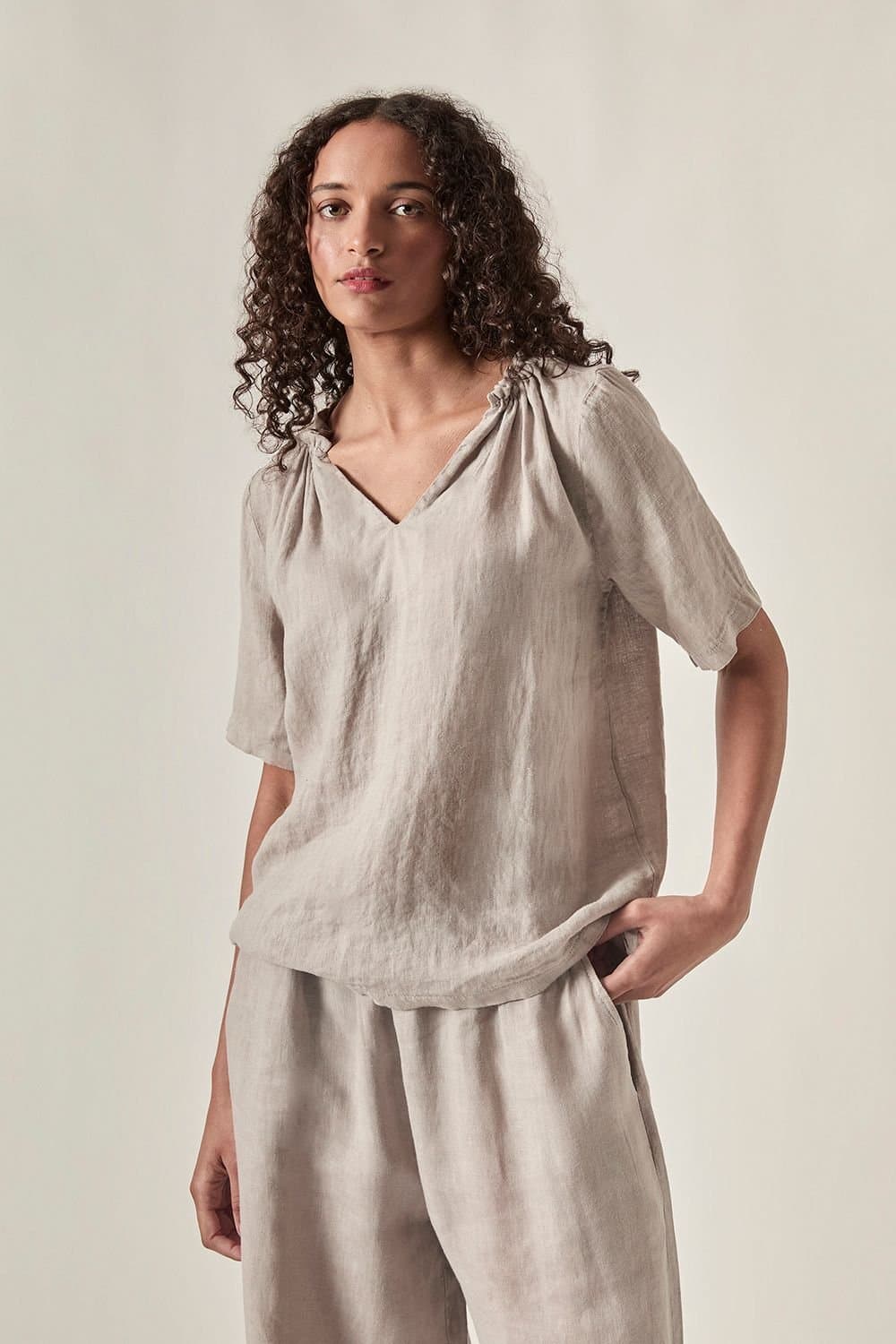 James Lakeland James Lakeland Women's Taupe Pure Linen Summer Blouse