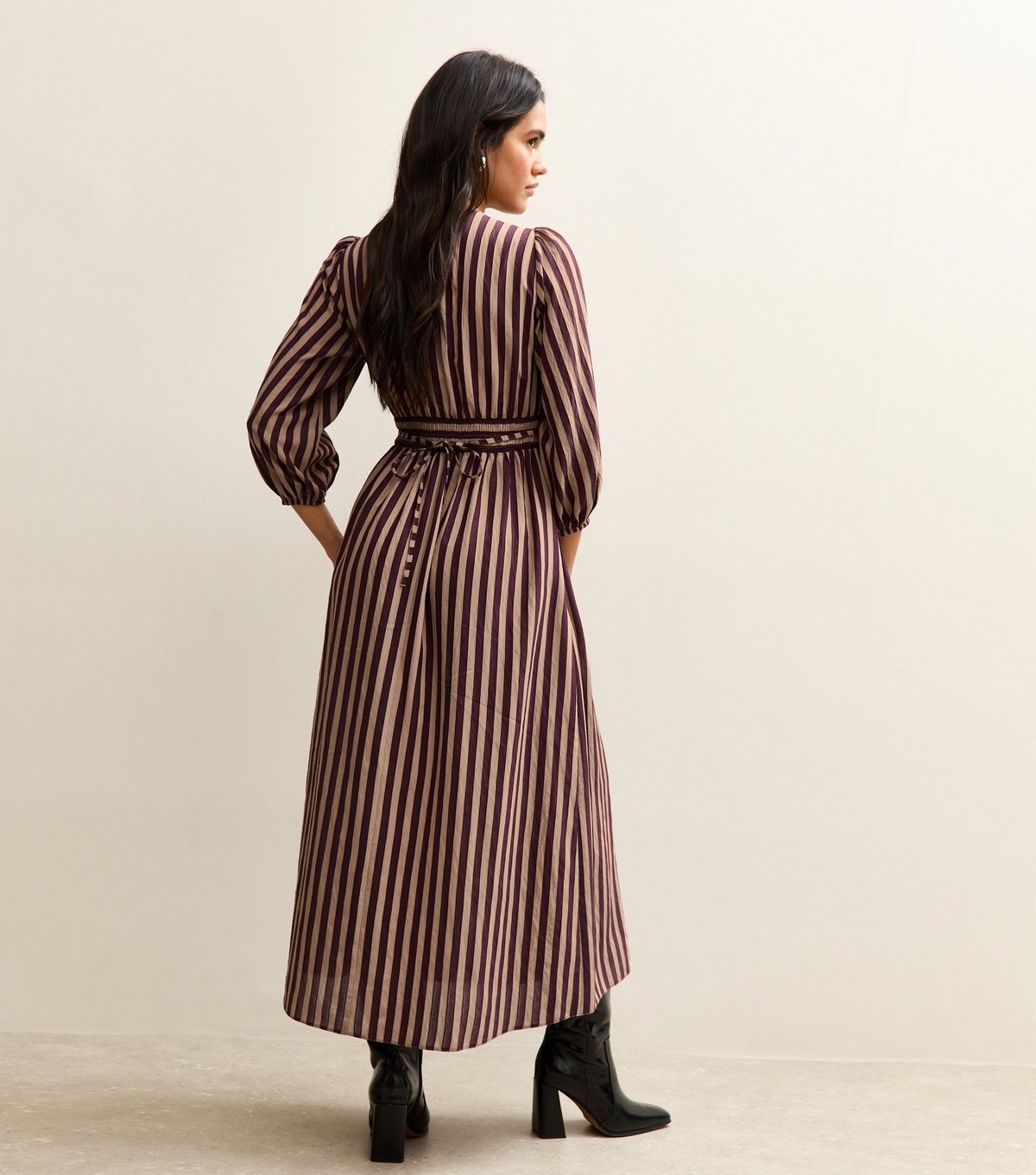 New Look Women's Burgundy Striped V-Neck Three Quarter Sleeve Midi Dress New Look - 3
