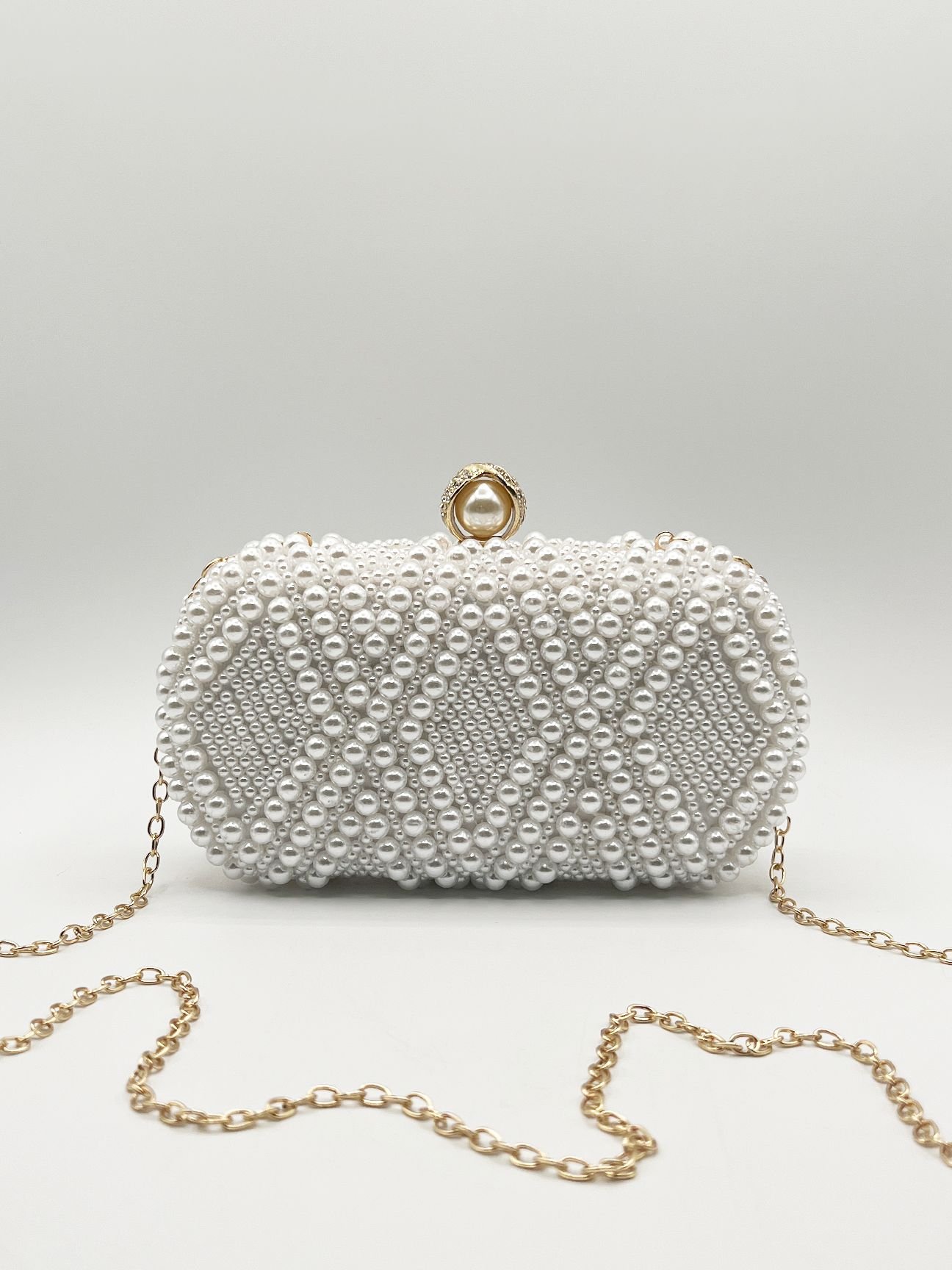SVNX SVNX Women's White Beaded Clutch Bag - 3