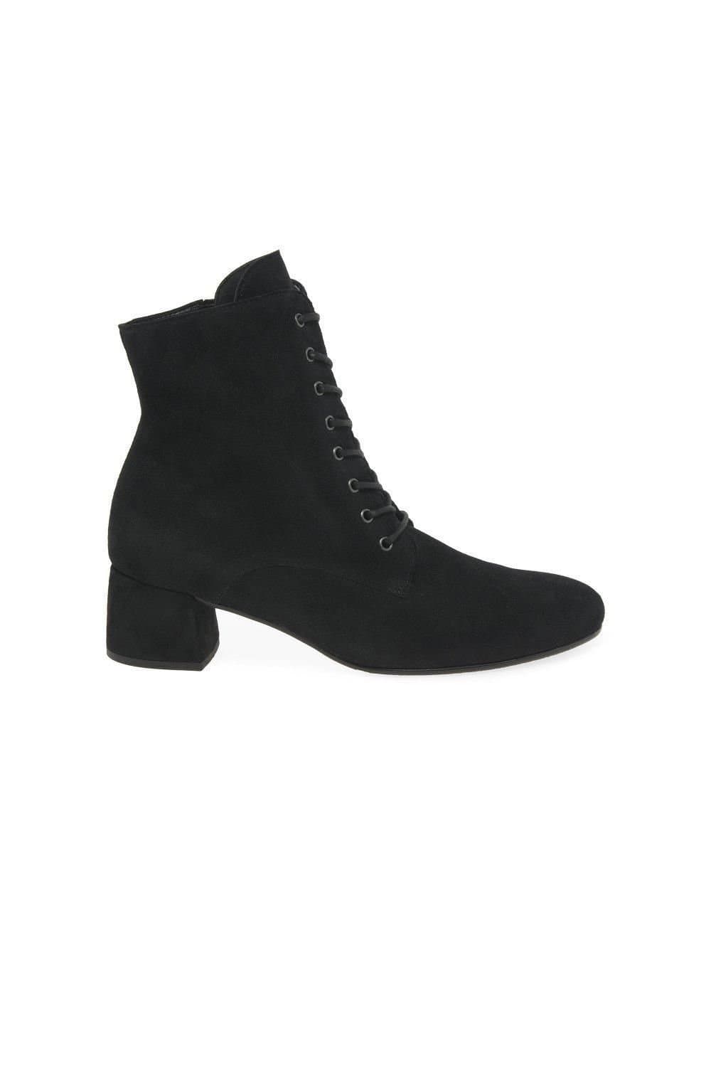 Gabor Gabor Women's 'Aspen' Ankle Boots in Black