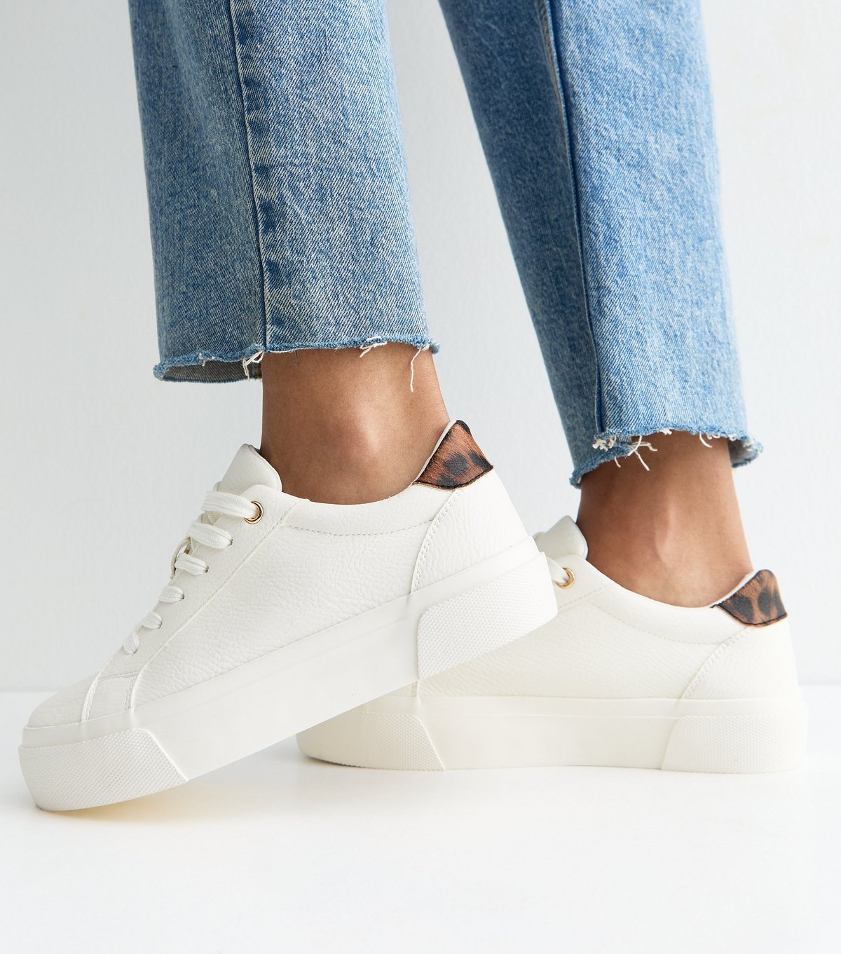 New Look Women's White Faux Leather Leopard Print Flatform Trainers Vegan New Look - 2