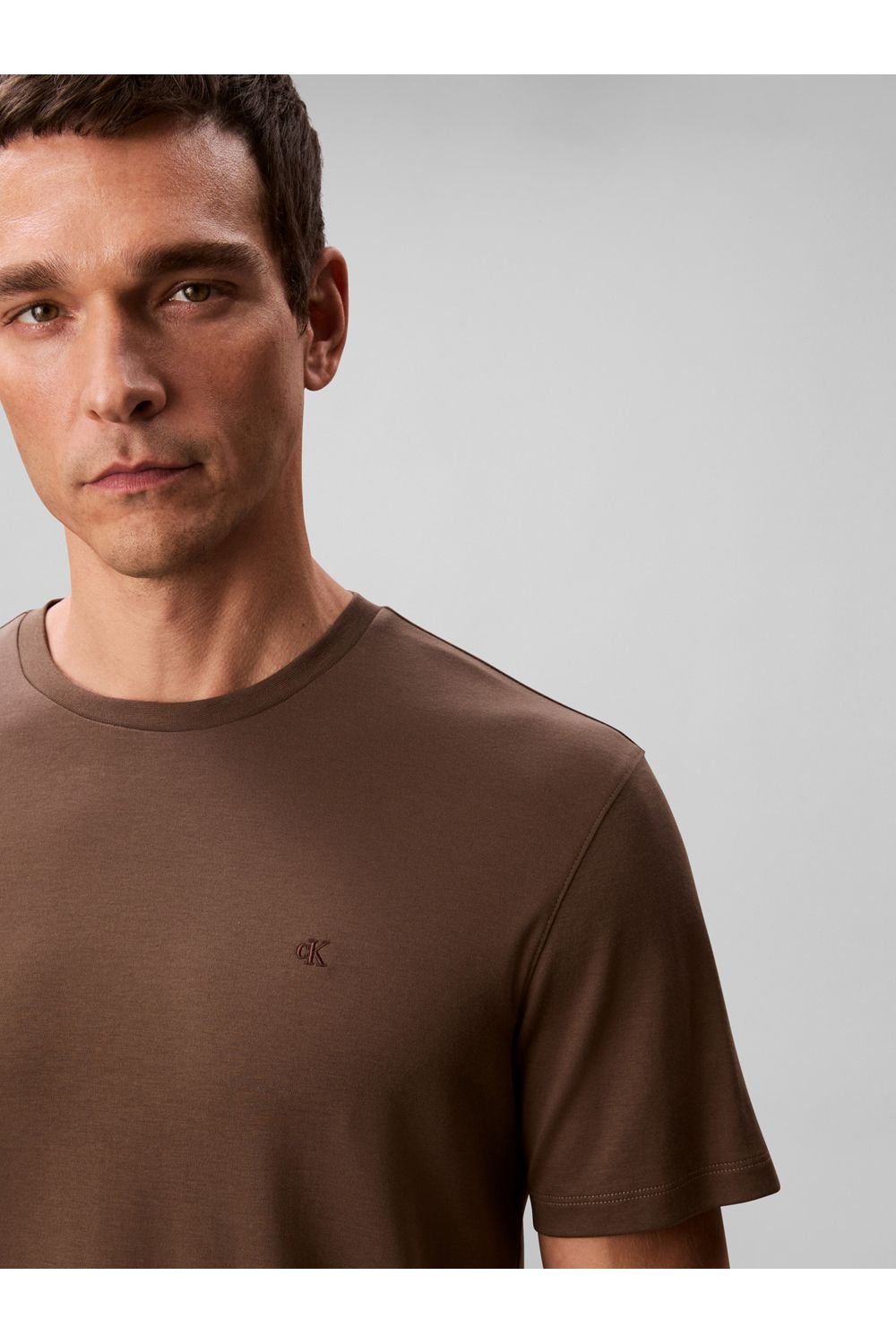 Calvin Klein Calvin Klein Men's Ss Supima Chest Emb Crewneck Tee Grey - 4