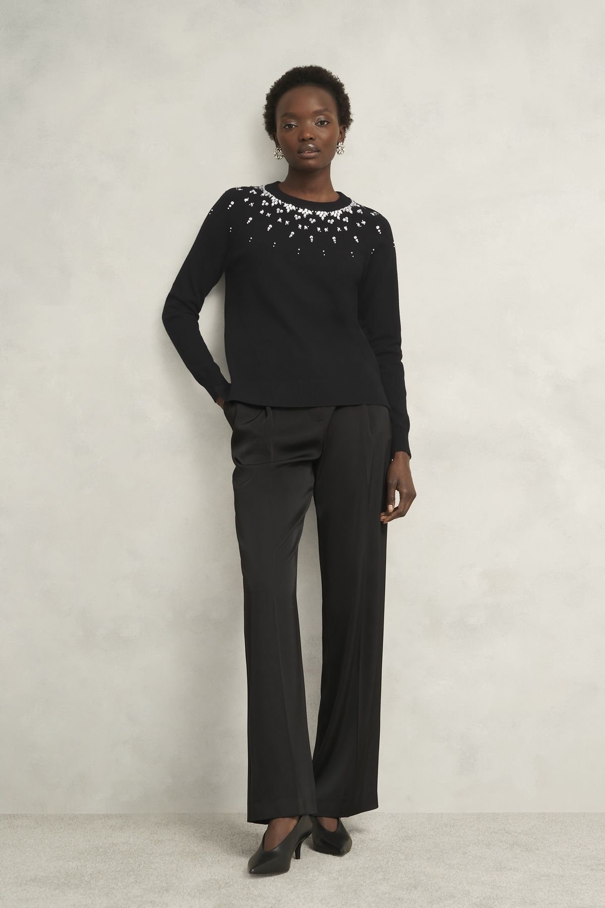 Hobbs London Hobbs London Women's Theodora Gem Jumper in Black - 3