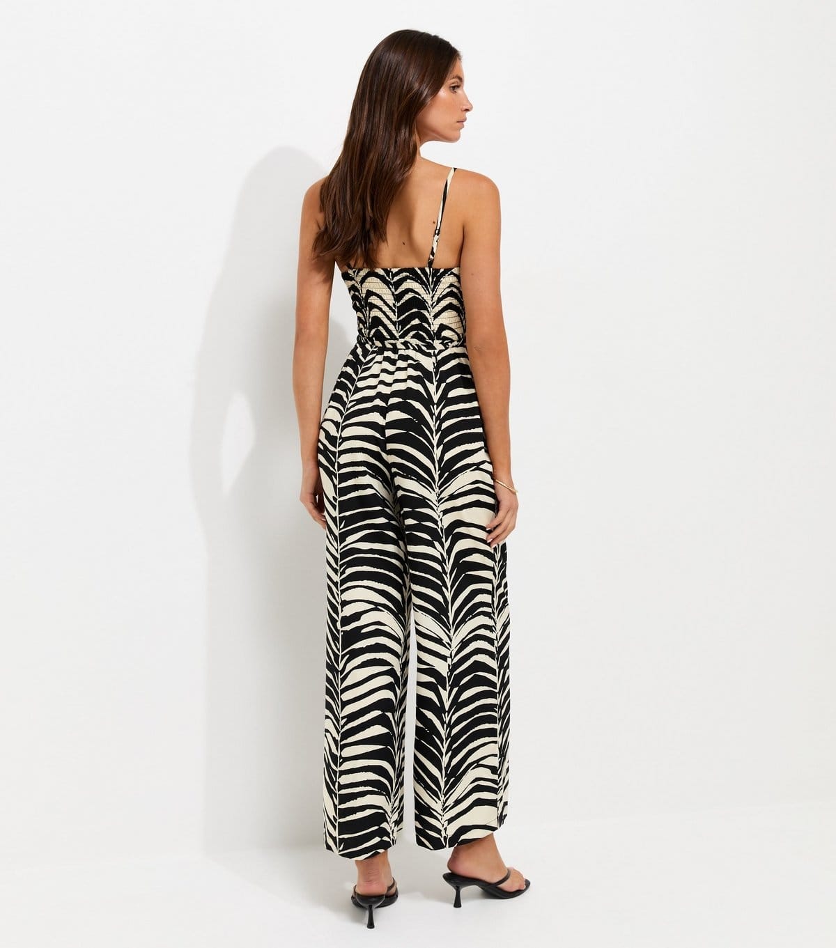 New Look Women's Black Abstract Print Shirred Wide Leg Jumpsuit New Look - 4