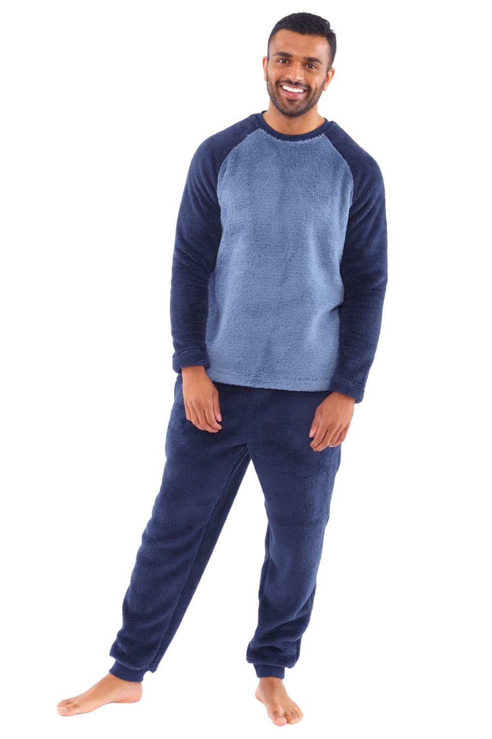 Just Essentials Just Essentials Men's 2 Piece Fleece Lounge Set in Navy - 2
