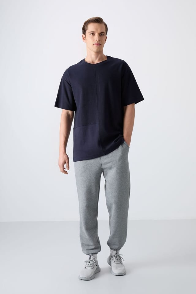 Tommy Life Tommy Life Men's Long Oversized Crew Neck Pocket T-Shirt in Navy - 2