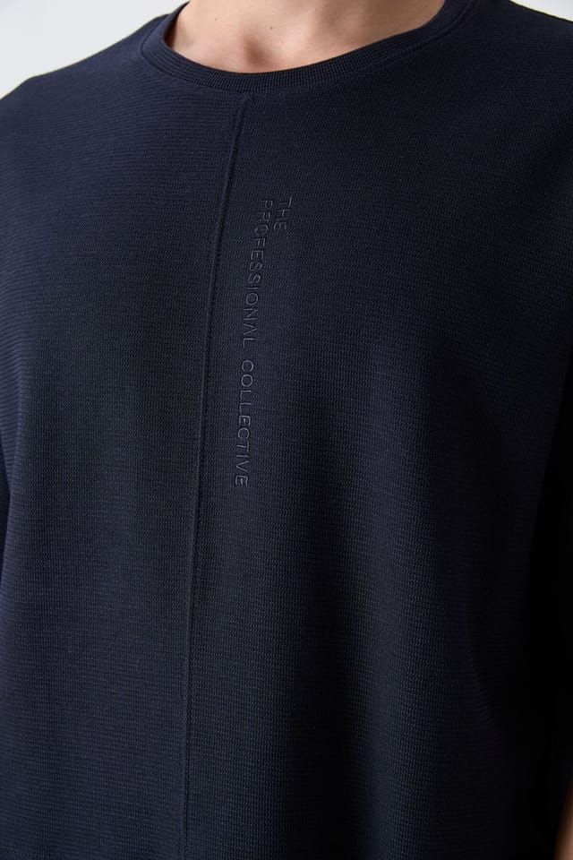 Tommy Life Tommy Life Men's Long Oversized Crew Neck Pocket T-Shirt in Navy - 3