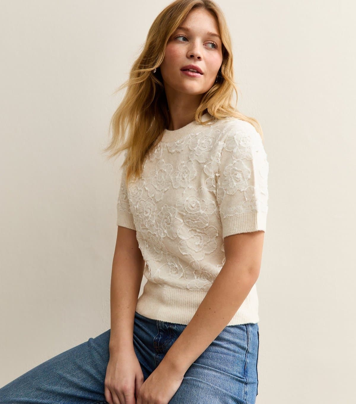 New Look Women's Cream Lace Midweight Knit Top New Look