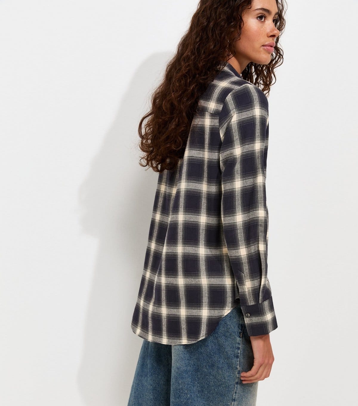 New Look Women's Blue Cotton Checked Long Sleeve Shirt New Look - 4