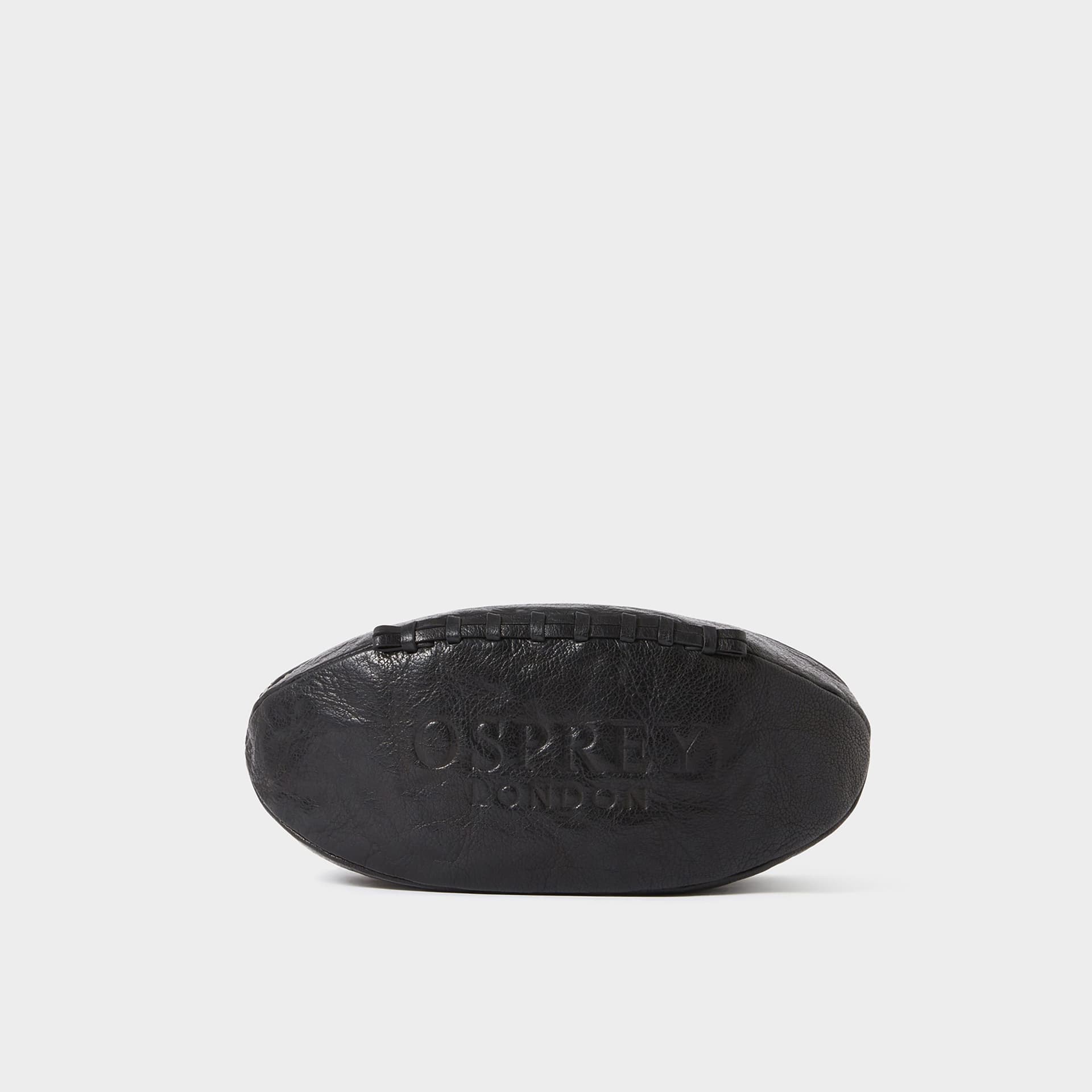 OSPREY LONDON OSPREY LONDON Men's The Rugger High Shine Leather Washbag in Black
