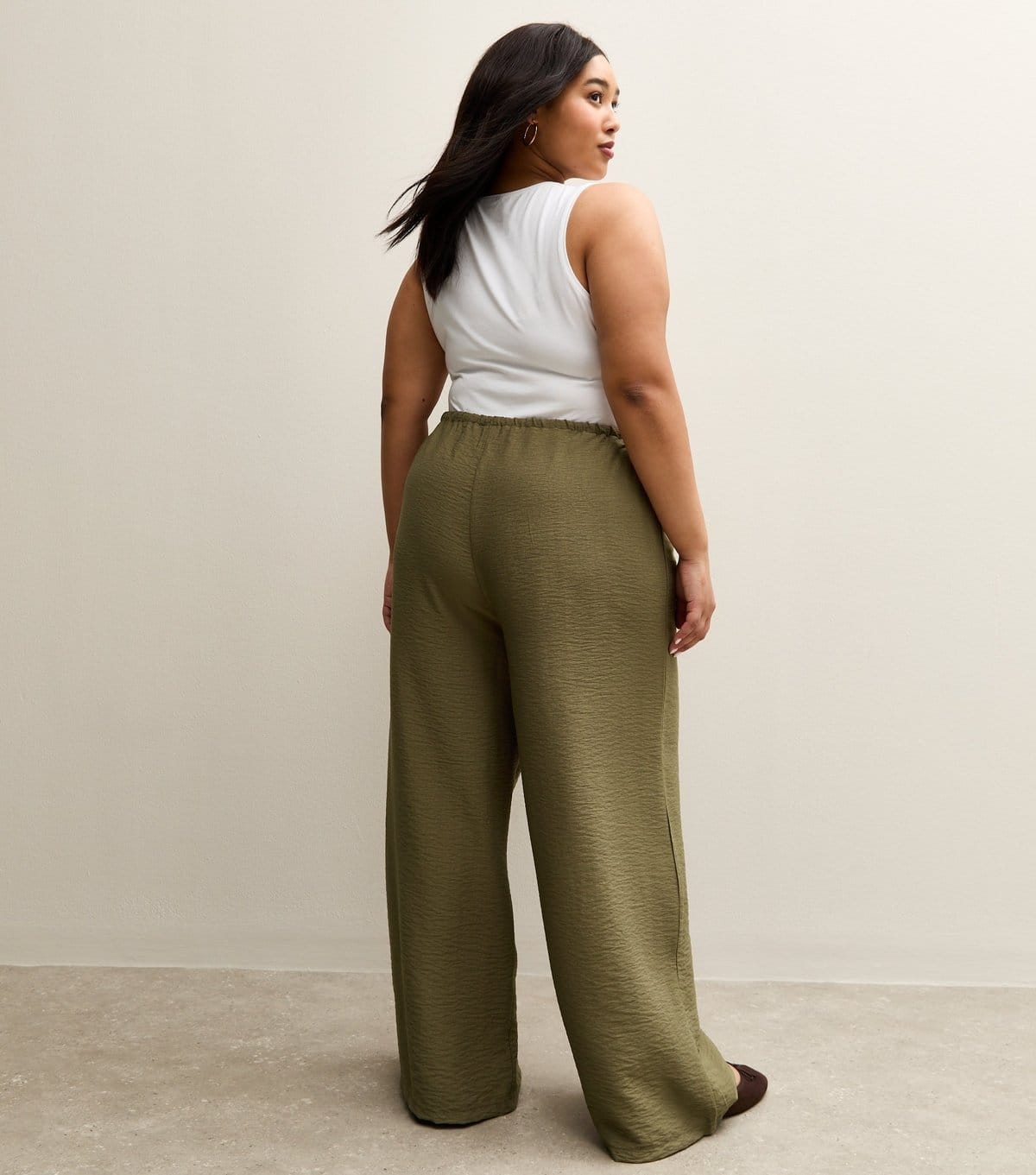 New Look Women's Plus Size Khaki Wide Leg Beach Trousers Curves New Look - 4