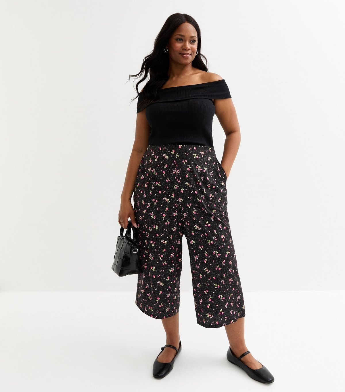 New Look Women's Plus Size Berry Fruits Cropped Wide Leg Trousers Curves New Look