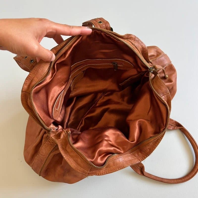 Sabina Vintage Y2K Brown tan leather handbag