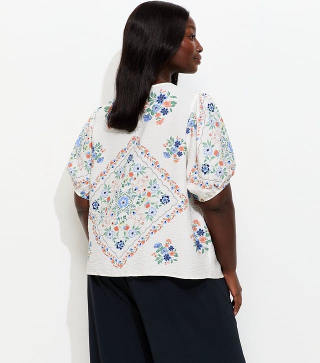 New Look Women's Plus Size Cream Scarf Print Puff Sleeve Top Curves New Look - 3