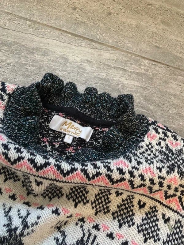 merry everything Merry everything feet detail paisley size S