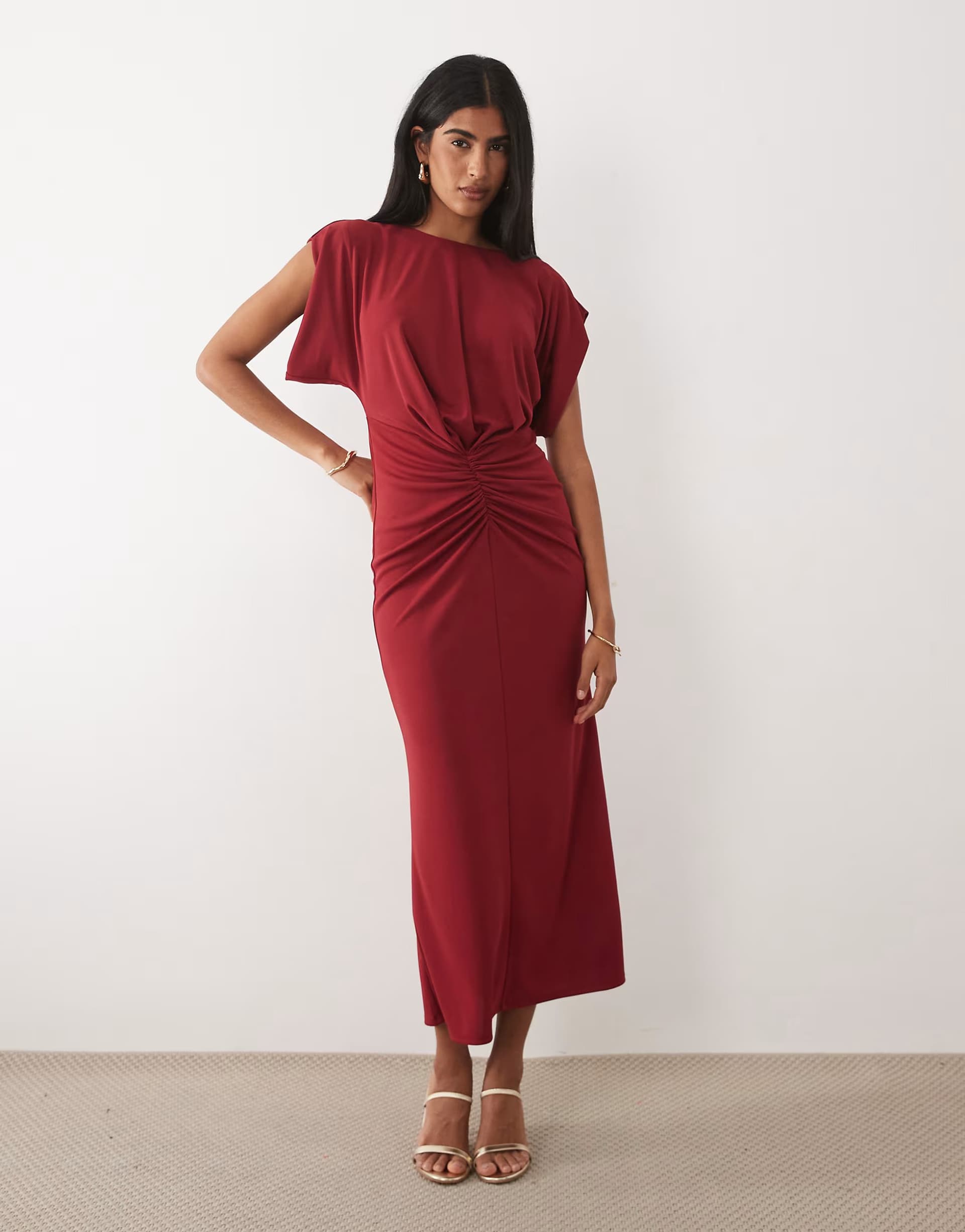 ASOS ASOS DESIGN structured shoulder ruched front midi dress in red