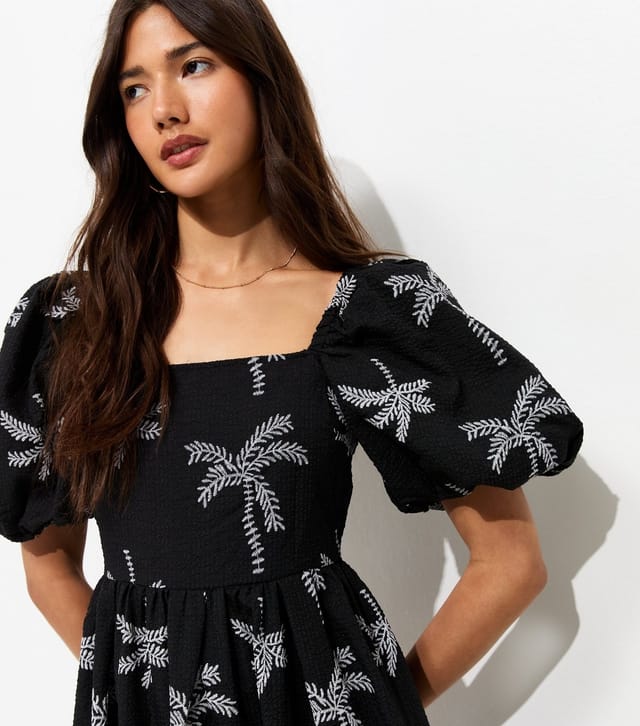 New Look Women's Black Embroidered Palm Tree Puff Sleeve Midi Dress New Look - 2