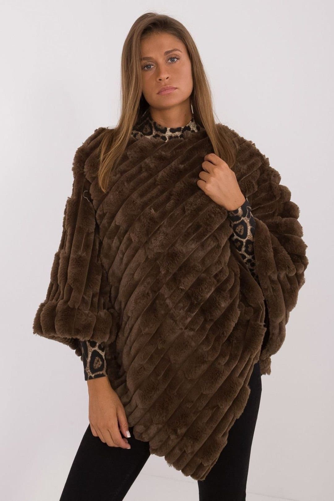 Love Lace Love Lace Women's Everyday Textured Polyester Poncho with Lining in Brown