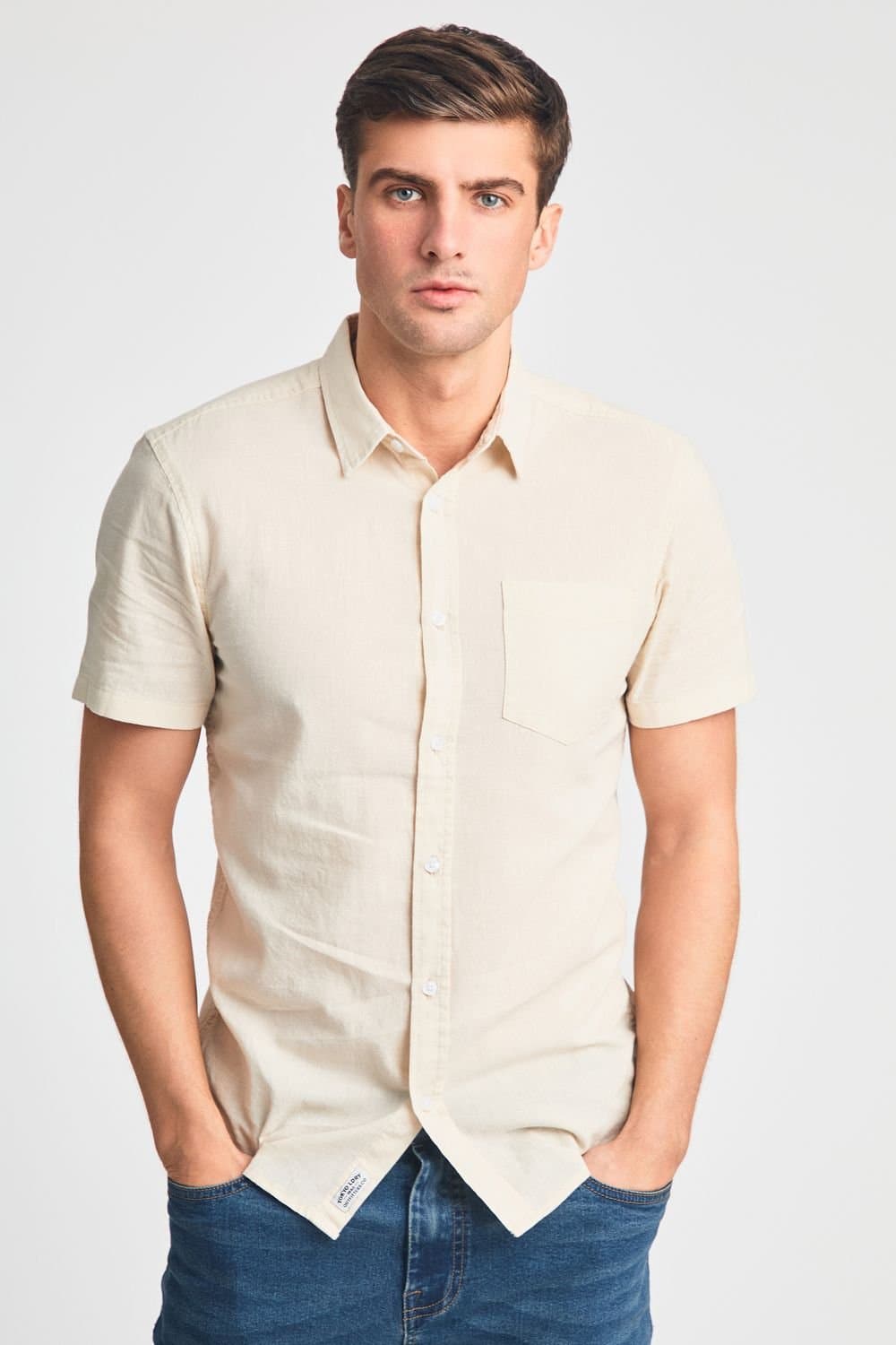 Tokyo Laundry Tokyo Laundry Men's Linen Blend Short Sleeve Button-Up Shirt with Chest Pocket in Natural