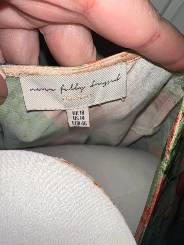 Never Fully Dressed Never Fully Dressed zigzag pattern midi dress size 18 BNWT