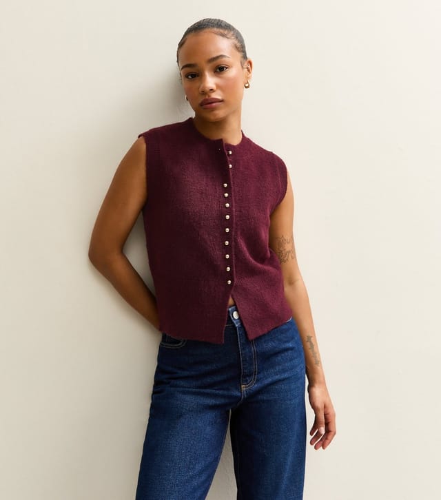 New Look Women's Petite Burgundy Button Up Knit Waistcoat New Look - 2