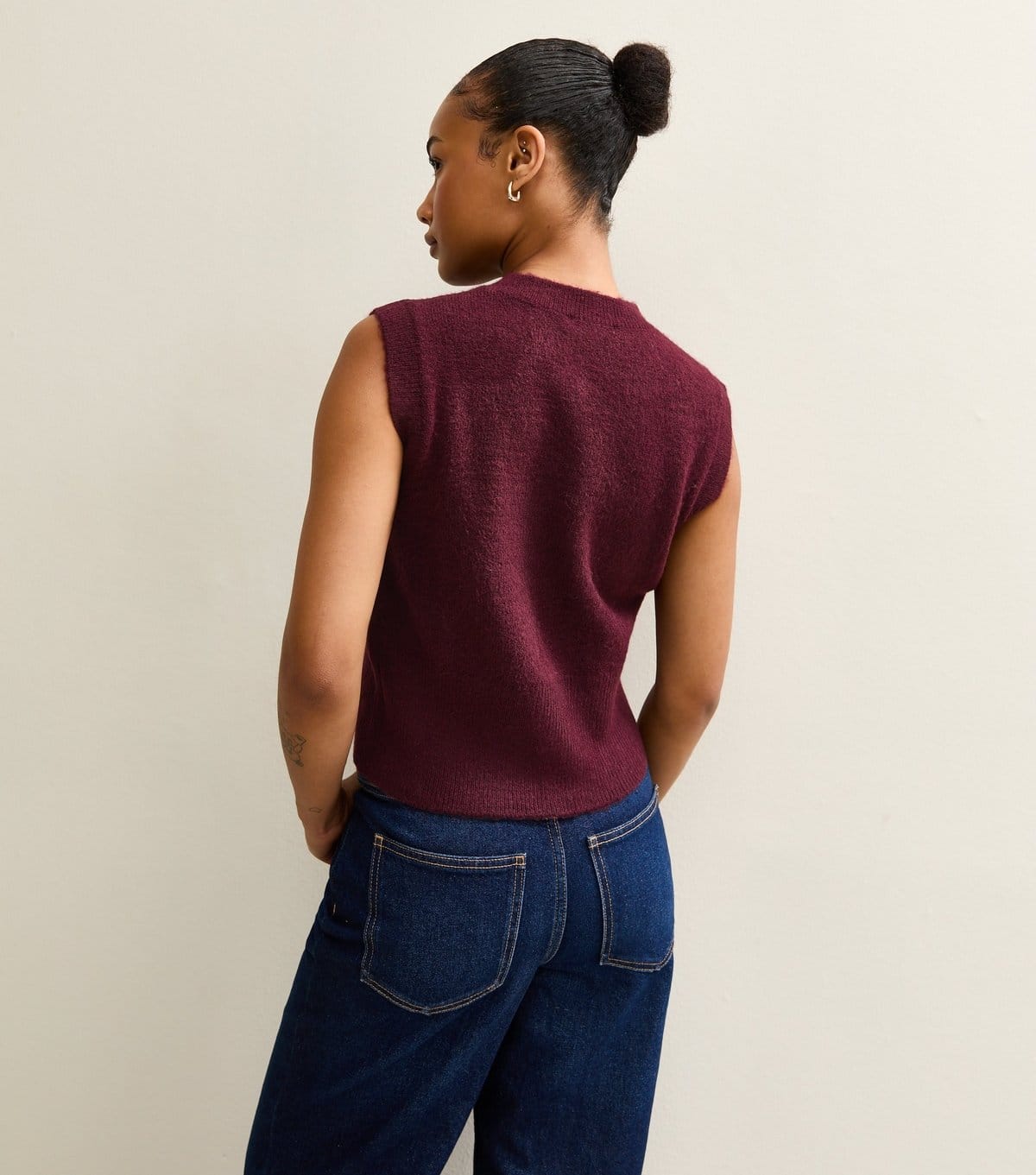 New Look Women's Petite Burgundy Button Up Knit Waistcoat New Look - 4