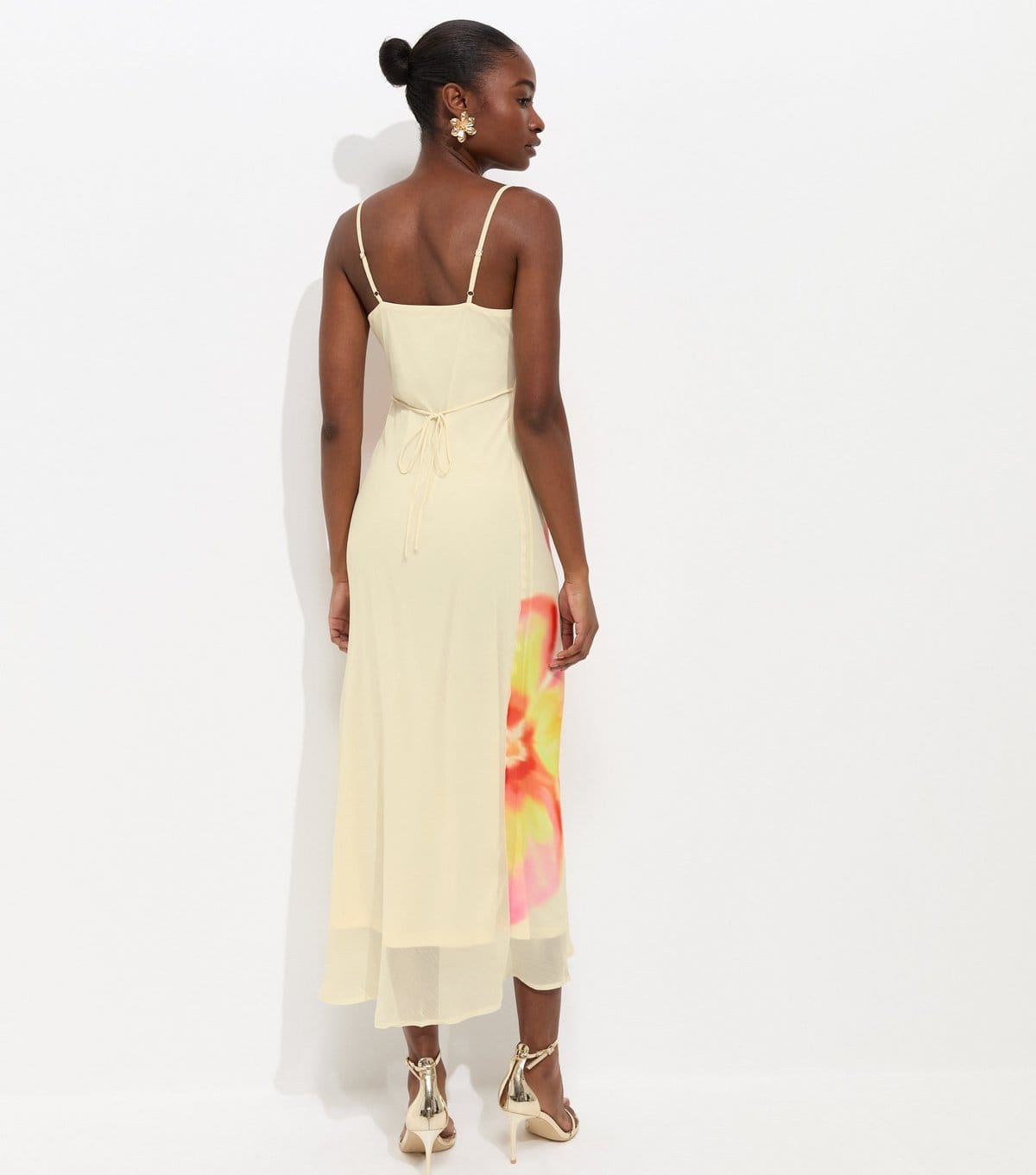 New Look Women's Cream Hibiscus Chiffon Cowl Neck Midi Dress New Look - 4