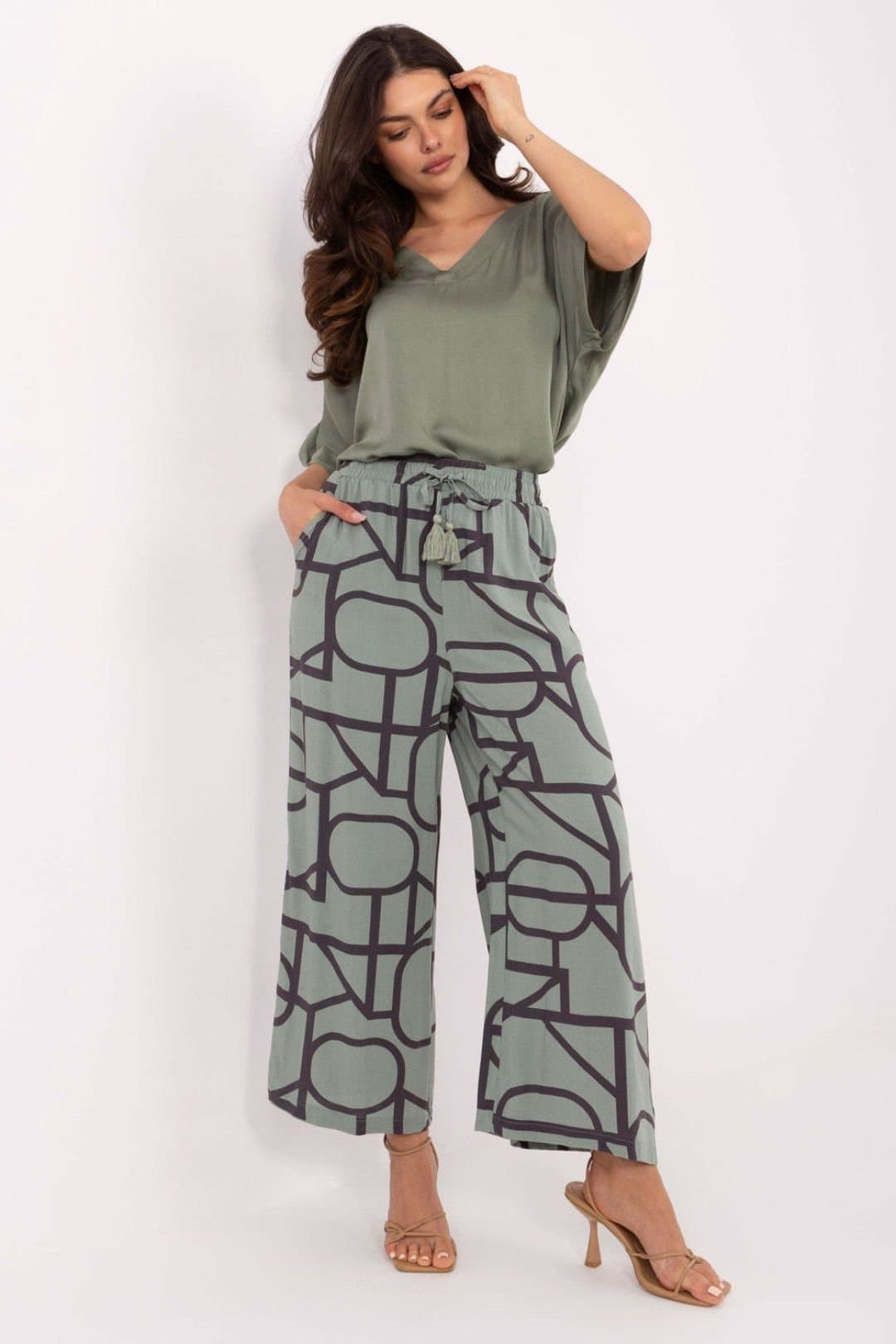 Love Lace Love Lace Women's Light Viscose Wide Leg High Waist Trousers in Green