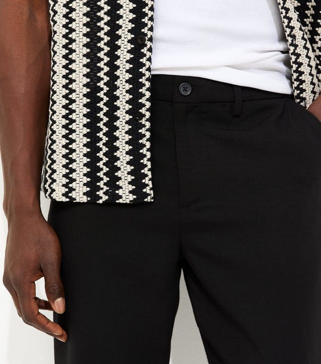New Look Men's Black Slim Linen Look Chino Trousers New Look - 2