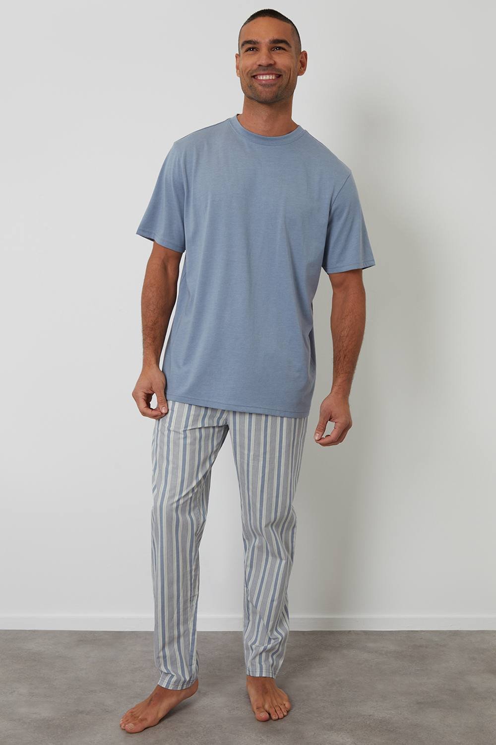 Threadbare Threadbare Men's Pyjama T-Shirt & Stripe Bottoms Set in Blue - 2