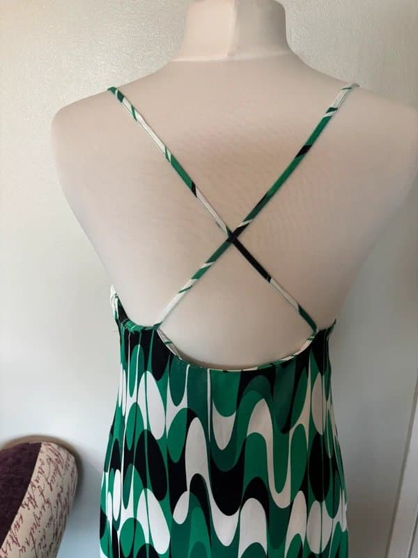 Zara Zara green silky abstract print slip dress - size L 12