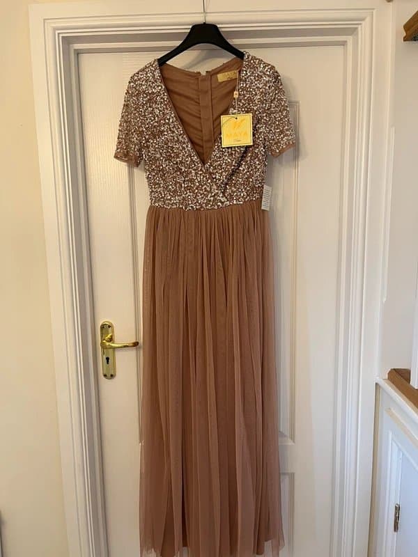 Maya Beautiful dusky pink dress