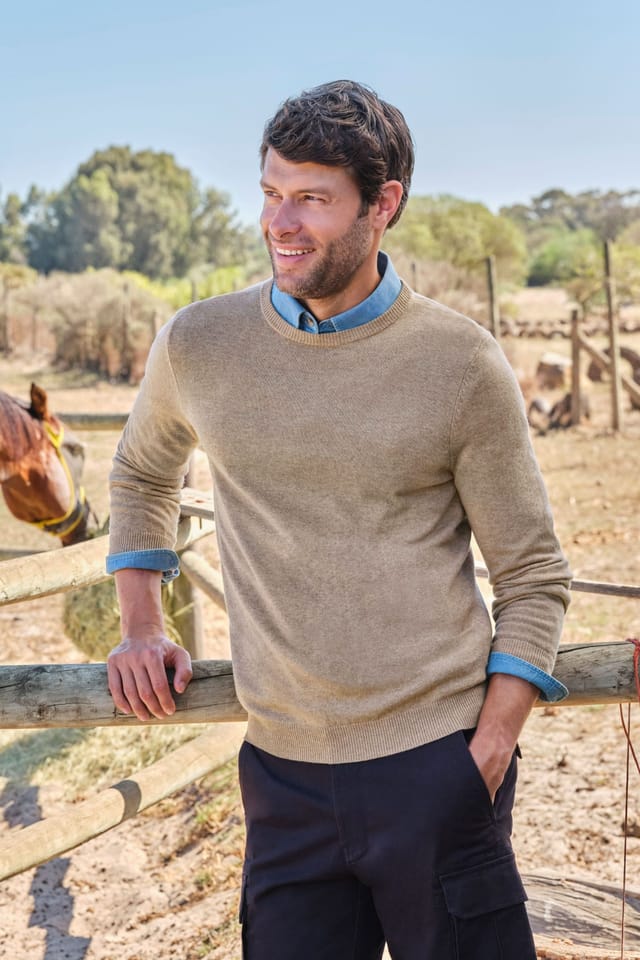 WoolOvers WoolOvers Men's Cashmere Merino Crew Neck Jumper in Camel - 3