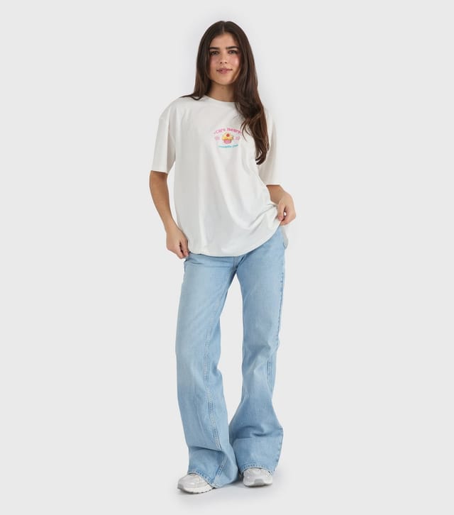 Skinnydip Women's White Care Bears Homebake Club Printed T-Shirt Skinnydip New Look - 2