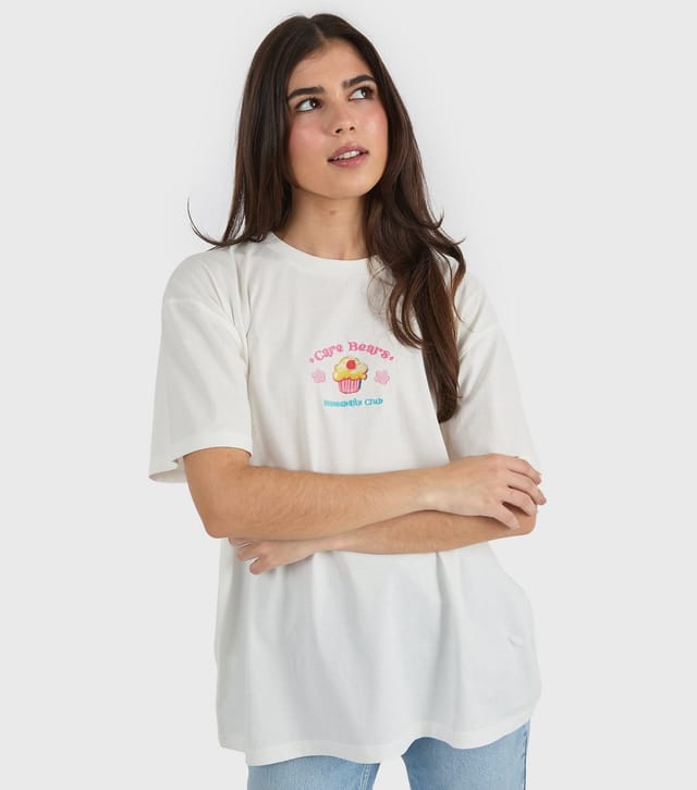 Skinnydip Women's White Care Bears Homebake Club Printed T-Shirt Skinnydip New Look - 3