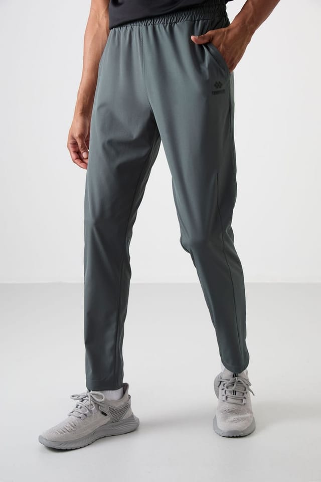 Tommy Life Tommy Life Men's Straight-leg Seamless Sweatpants in Grey - 2