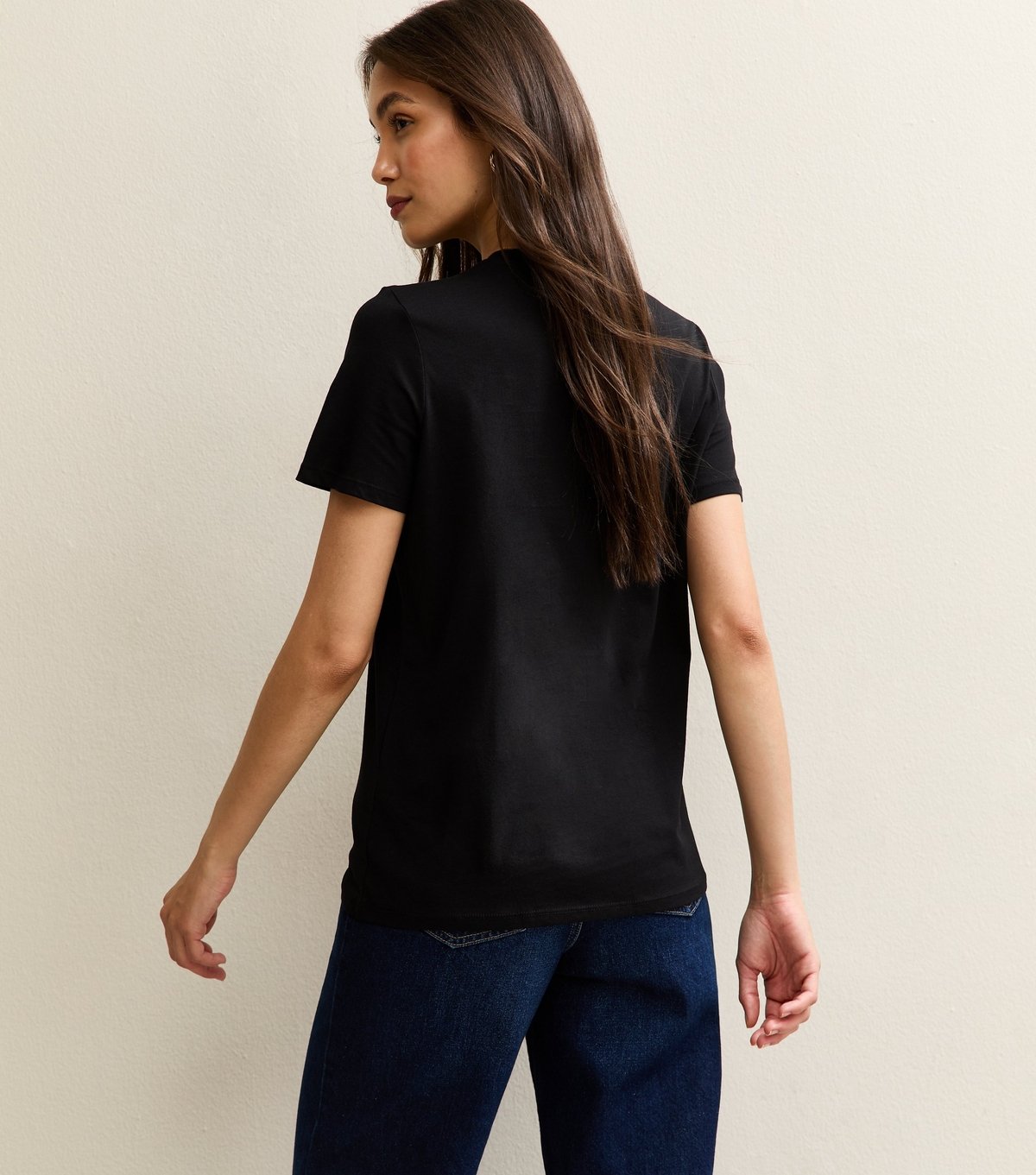 New Look Women's Black Daisy Heart Print T-Shirt New Look - 4