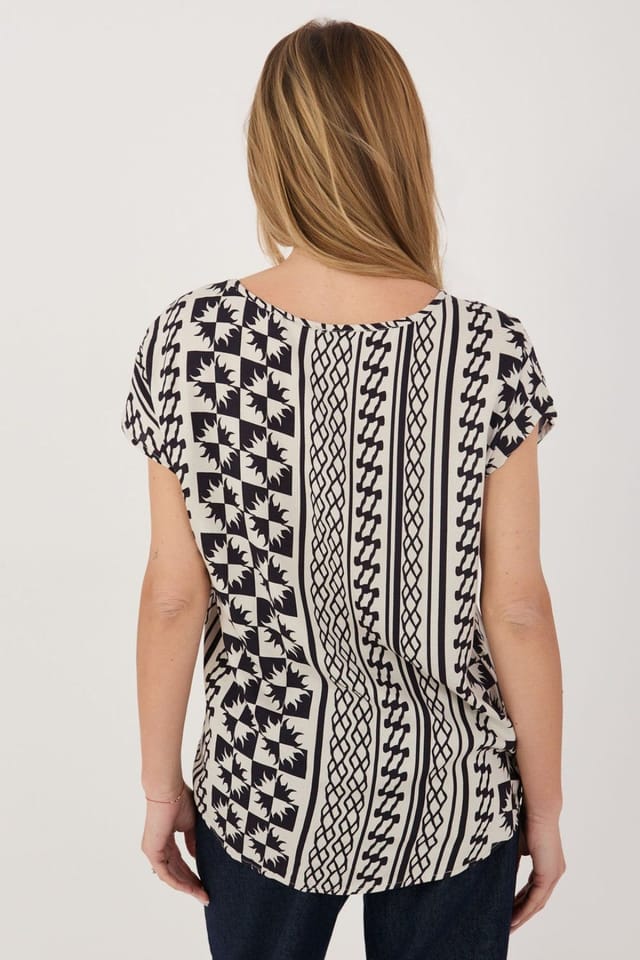 Love Lace Love Lace Women's Lightweight Viscose Casual Round Neck Blouse in Off-White - 3
