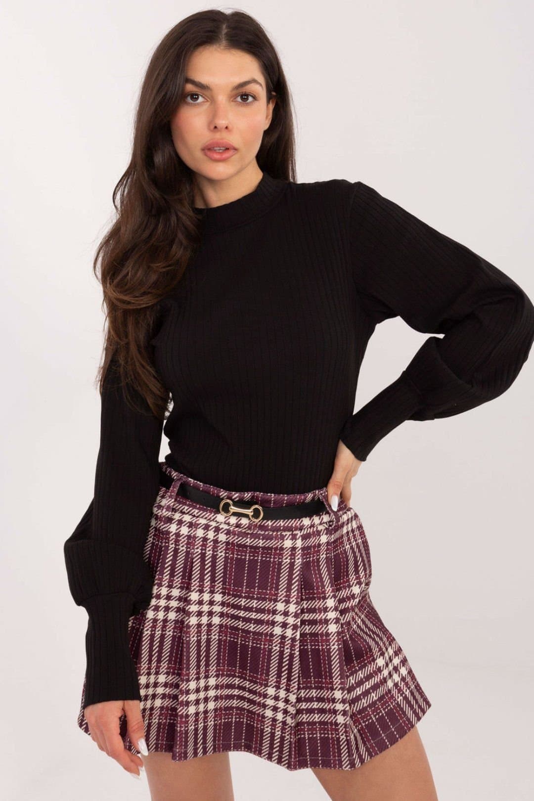 Love Lace Love Lace Women's Plaid High Waisted Skirt Shorts with Belt in Burgundy