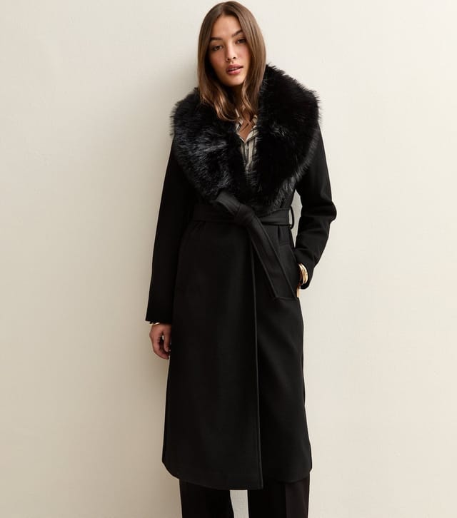 New Look Women's Black Faux Fur Collar Wrap Coat New Look - 2