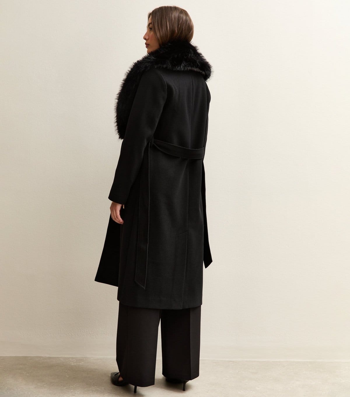 New Look Women's Black Faux Fur Collar Wrap Coat New Look - 4