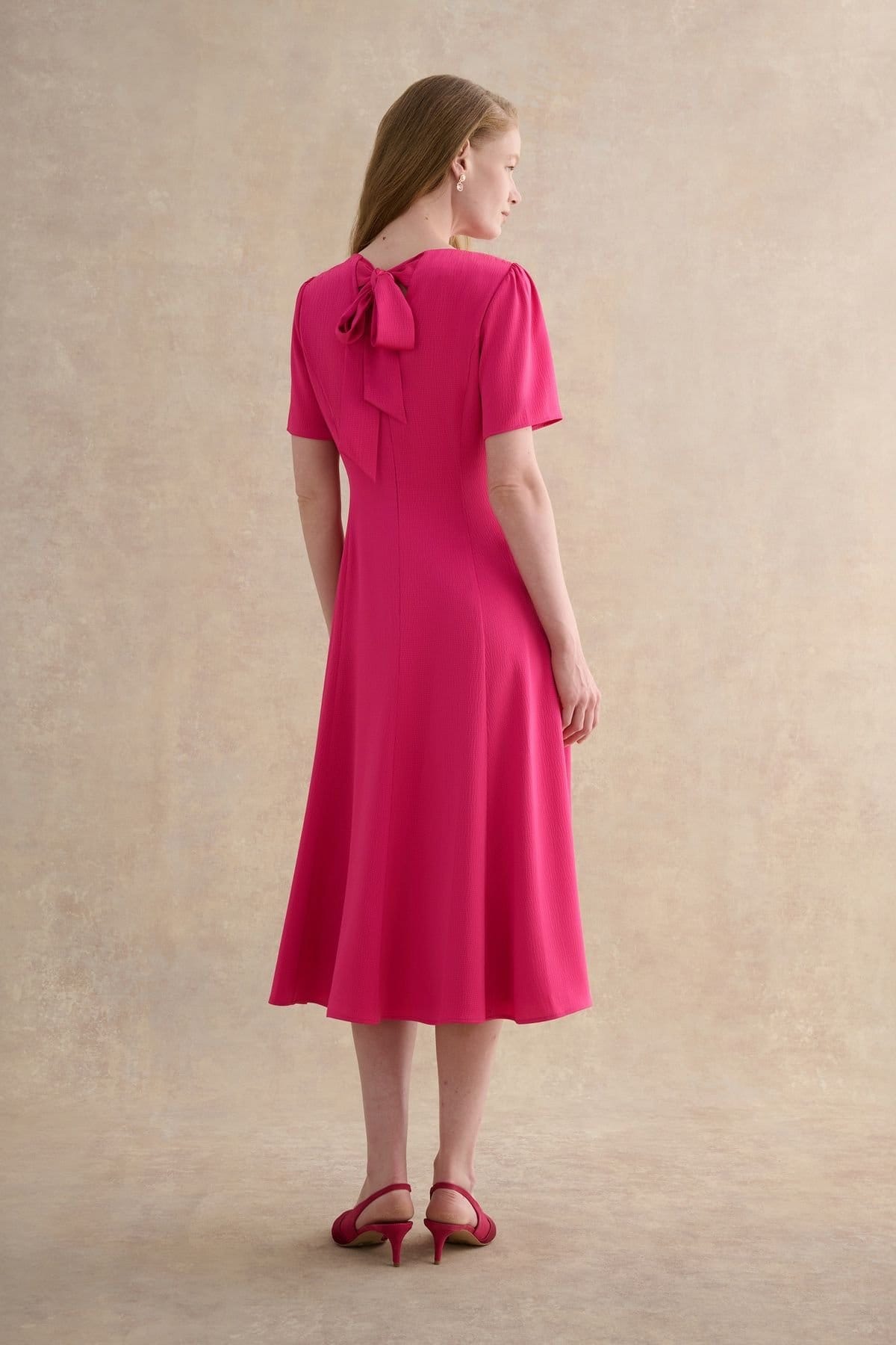 Hobbs London Hobbs London Women's Camille Satin Midi Dress in Fuchsia - 4