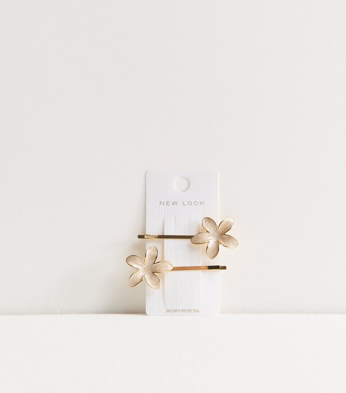 New Look Pack of 2 Cream Enamel Flower Slide Hair Clips New Look - 3