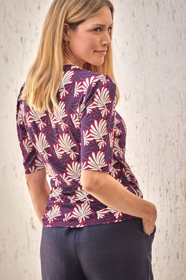 Pure Collection Pure Collection Women's Printed Jersey Wrap Top in Purple - 3