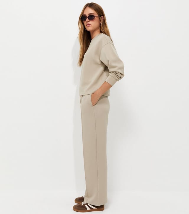 New Look Women's Premium Stone Wide Leg Joggers New Look - 3